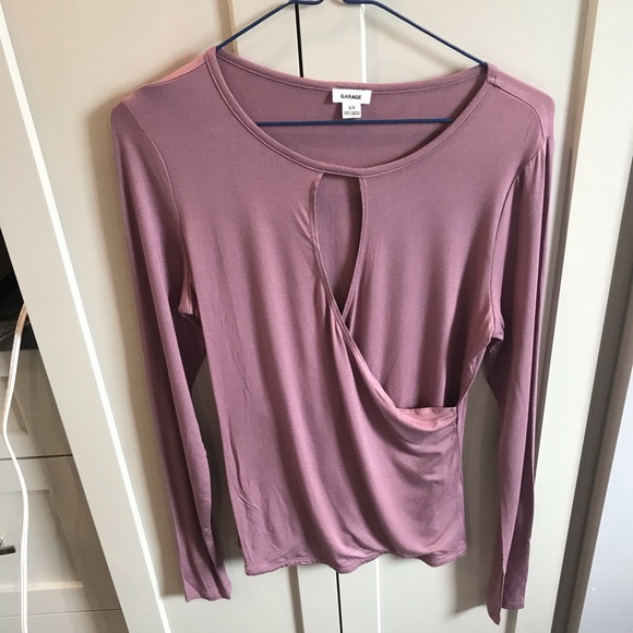 Garage top - Picture 1 of 4